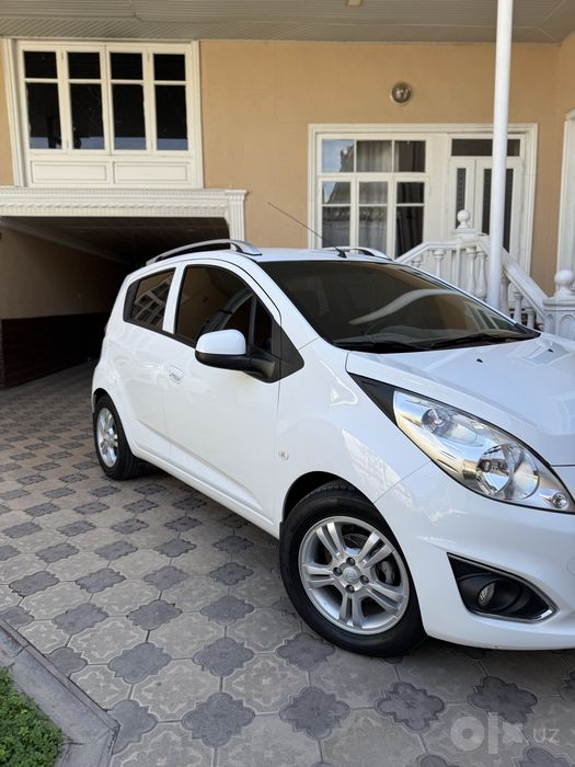 Spark 2022 4-pozitsiya Elegant Plus Avtomat karobka srochna sotiladi