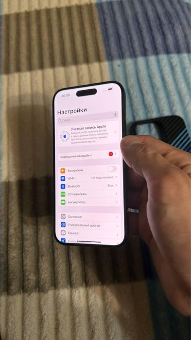 Продам iPhone 15-й Pro