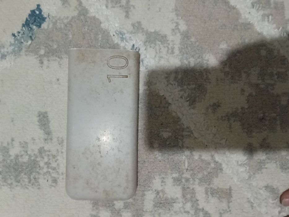 Samsung Power Bank 10 000 mAh — на запчасти
Не работает. Состояние на