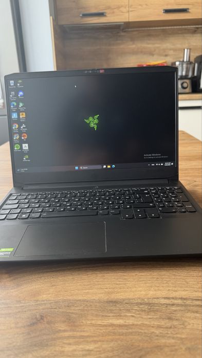 Lenovo IdeaPad Gaming 3 Ryzen 7 / 16GB / GTX 1650 / SSD