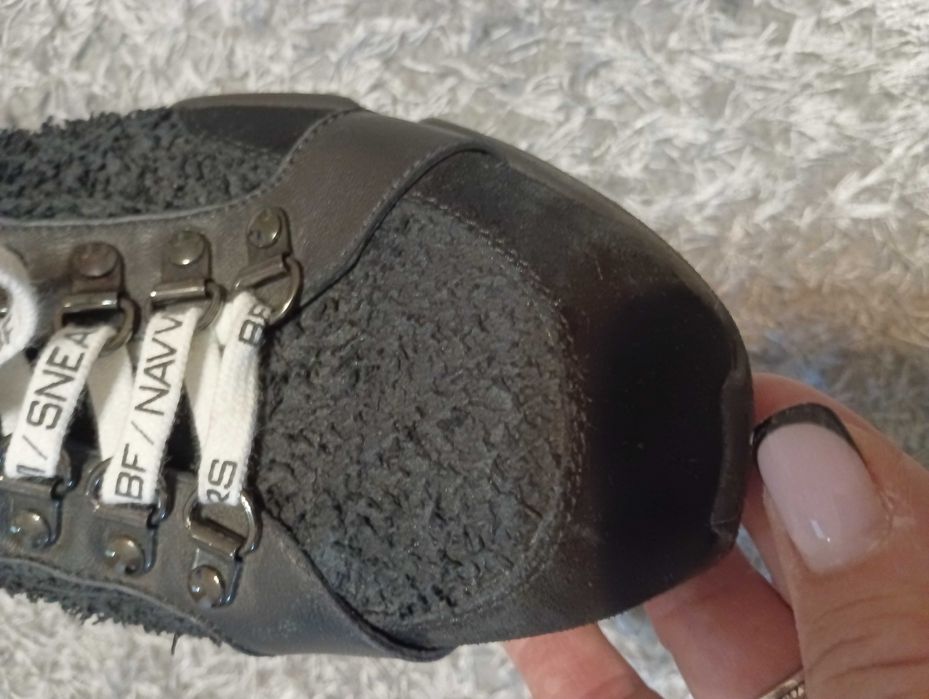 Дамски обувки "NAVI"...