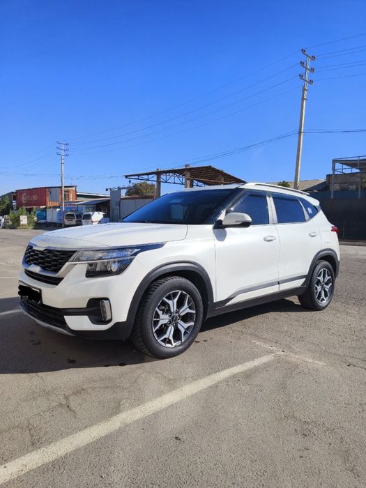 Продается KIA SELTOS  (style)