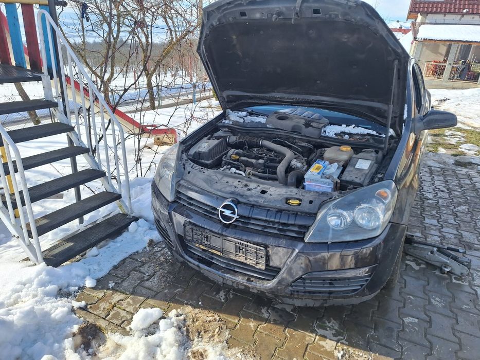 Opel astra h 17 cdti piese