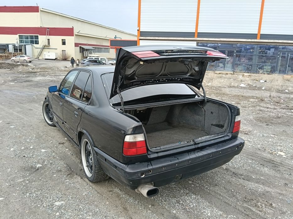 Продается Бмв 525 обмен не предлагать