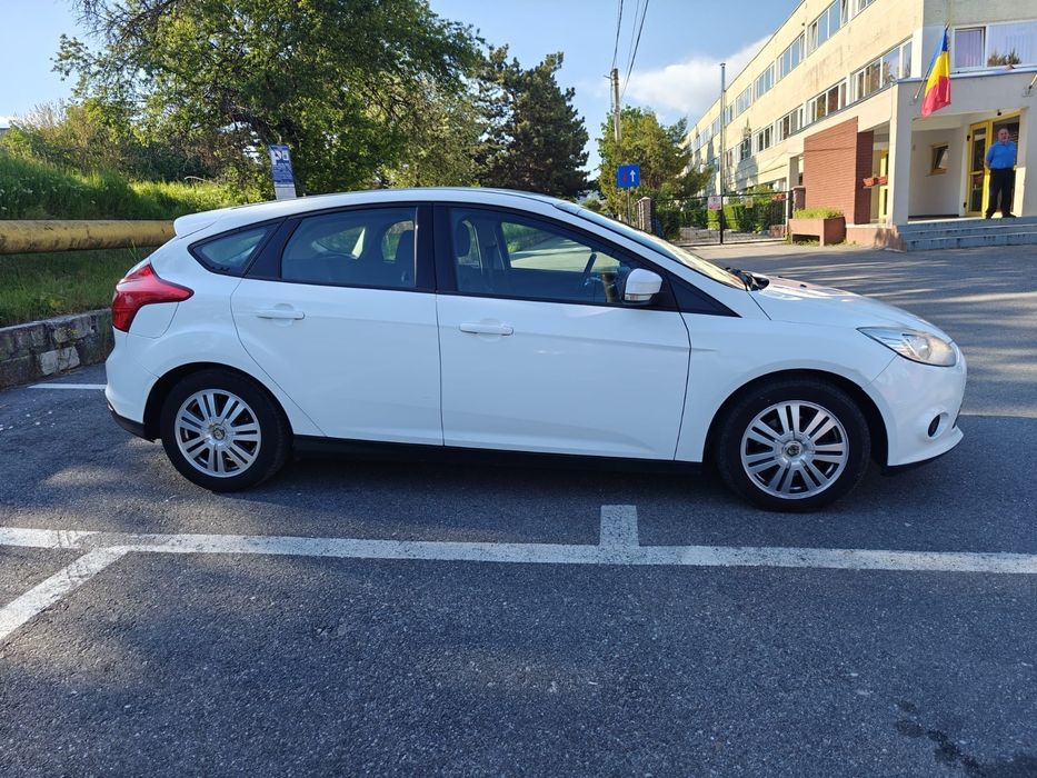 FORD Focus 2013 — imagine 4