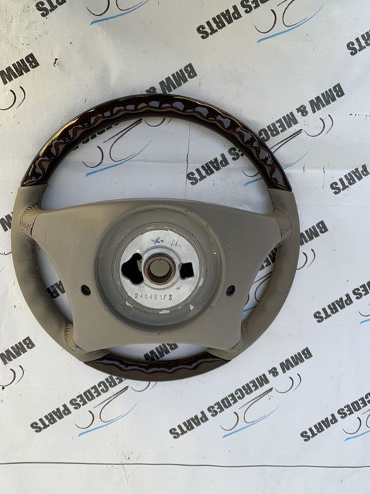 Руль дерево Мерседес Mersedes