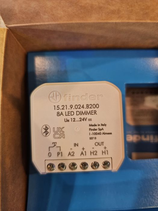 Dimmer 12...24 V.C.C. PWM 8A - Bandă LED - Bluetooth BLE - Yesly Finder