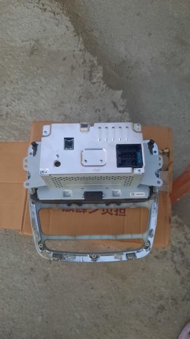 Продам магнитолу jac t6