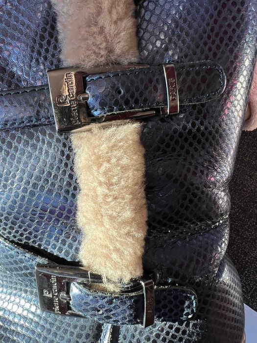 Зимни ботуши от естествена кожа и естествен косъм. Pierre Cardin 38 р.