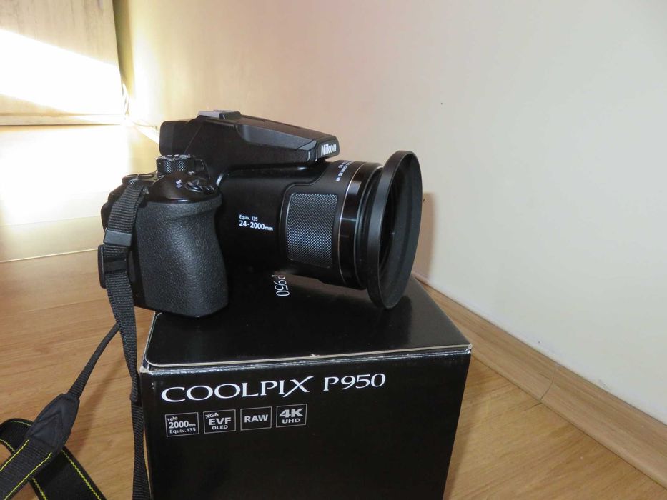 Фотоапарат Nikon Coolpix P950