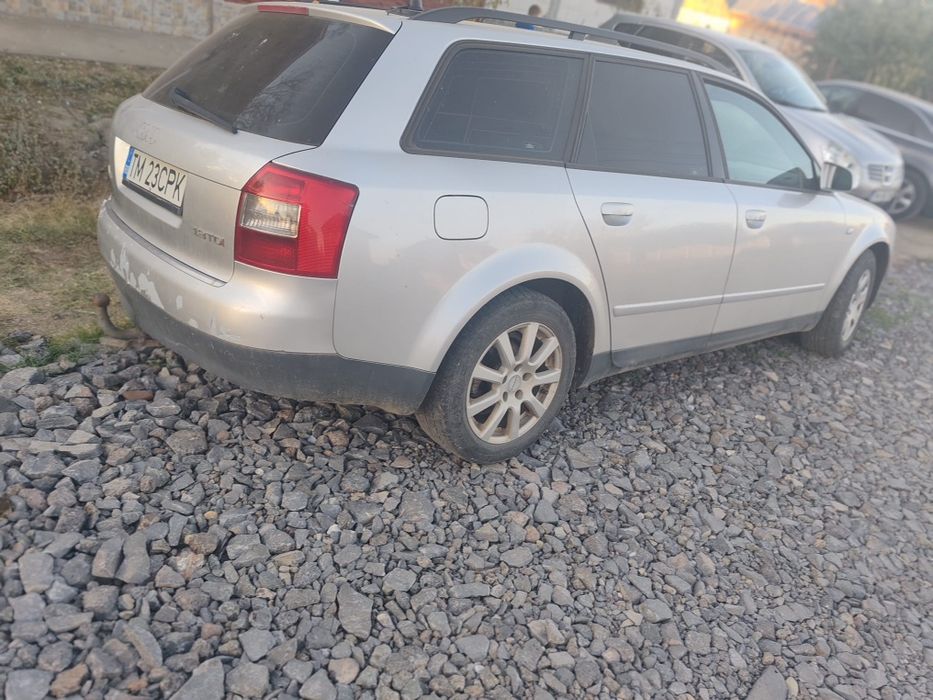 Vând Audi A4 B6.