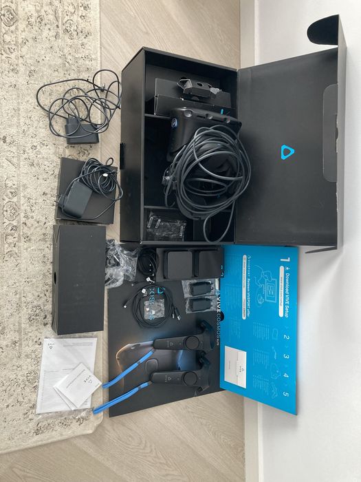HTC VR Vive Cosmos Elite