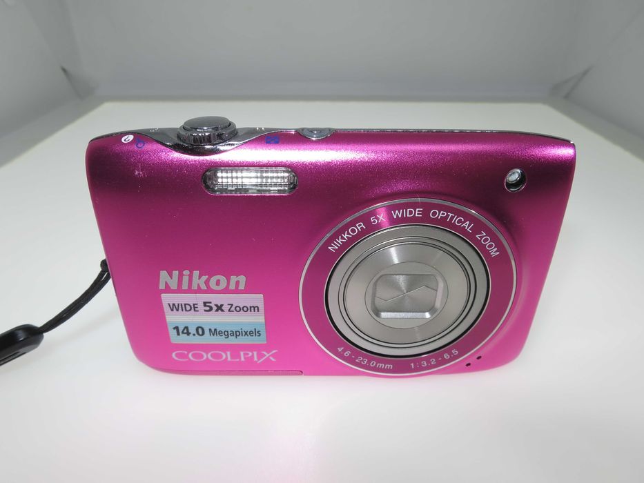 Nikon Coolpix S3100 ултра компактен цифров фотоапарат дигитална камера