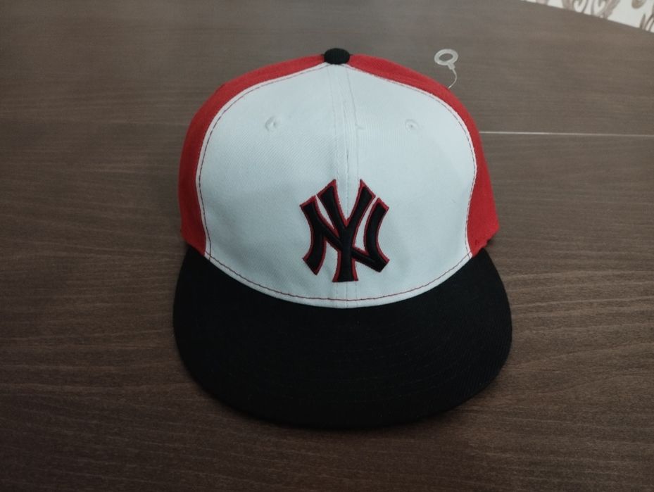 Бейсболка New Era