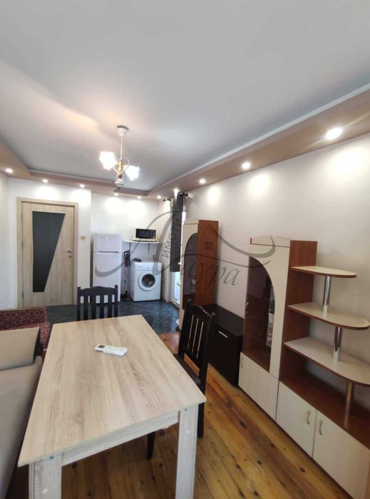 Дава се под наем Двустаен апартамент в Шумен, Пожарната - 60 кв.м за 280.5 € - Снимка #5