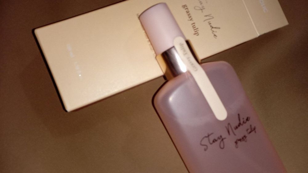 Duxi: Stay Nudie mist+sovga