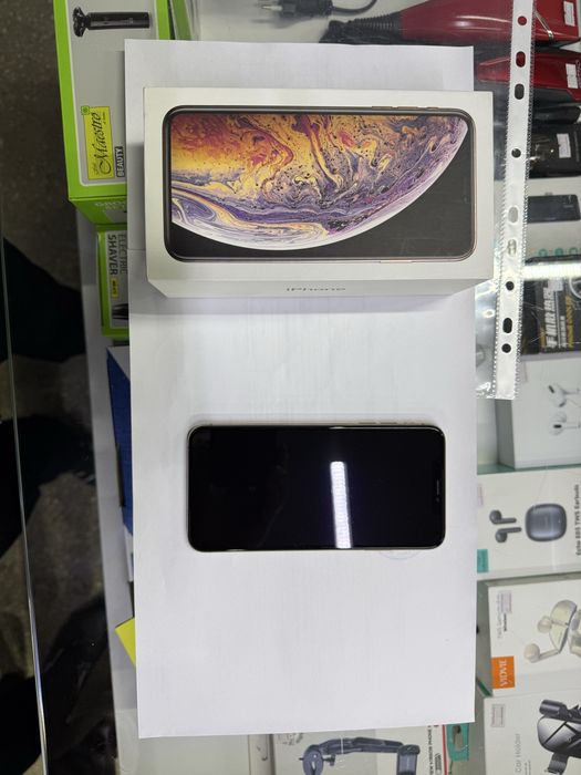 Продам XS Max 64GB, Gold