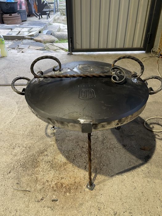 Disc 60 cm cu capac si picioare demontabile