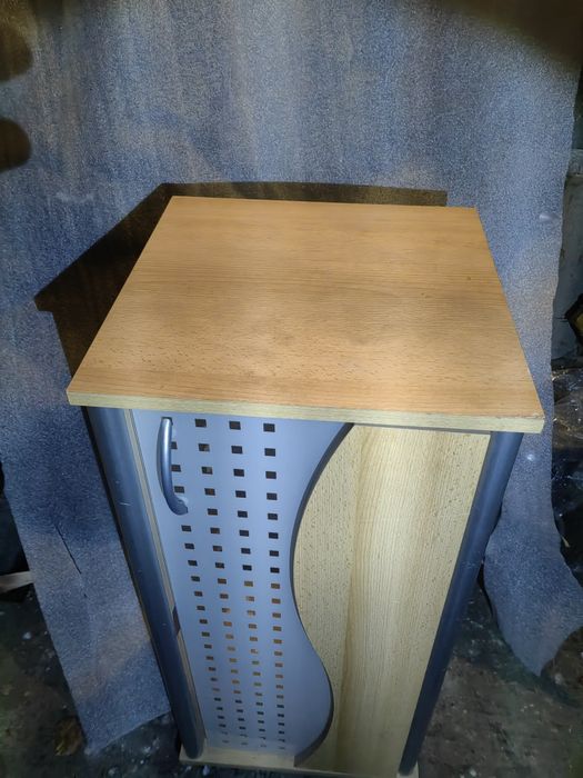 Dulap tip noptiera inalt