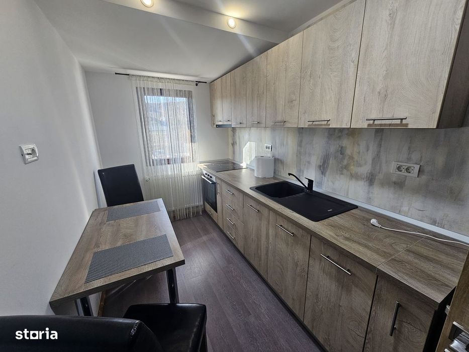 Apartament cu 2 camere de închiriat în Curtea de Argeș.