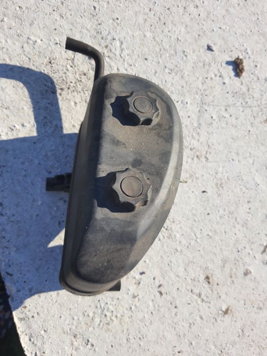 Carcasa si filtru aer pentru tractoras de tuns gazon.