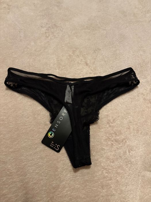 Дамски прашки в черно