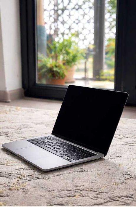 MacBook m1 pro 13-inch
