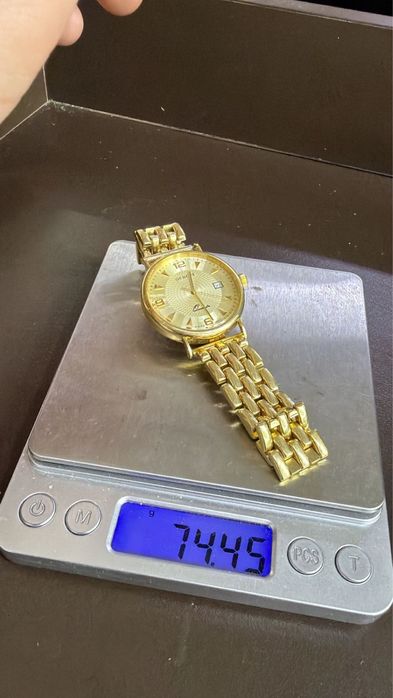 Золотые часы 750 проба