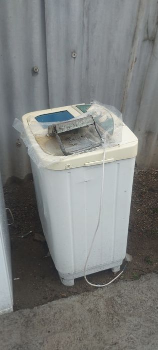 Холодильник и газплита на запчасть