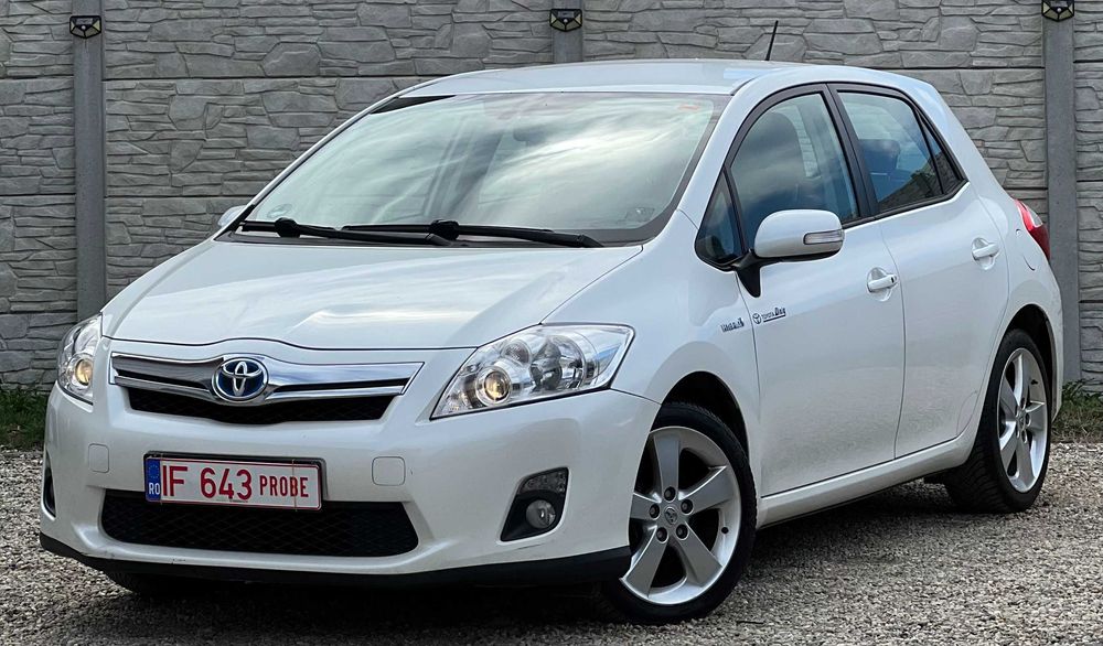 Toyota Auris HYBRID  1.8 Executive,  , Rate Avans 0