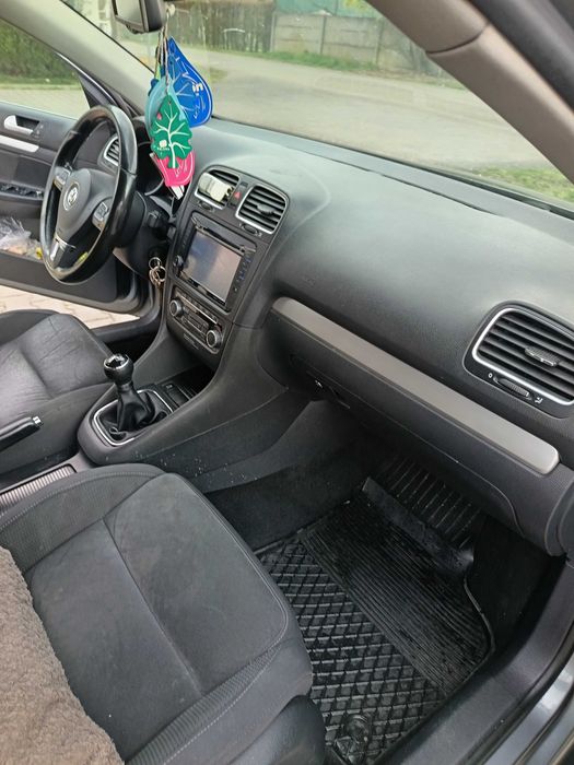VOLKSWAGEN Golf 2010 — imagine 3