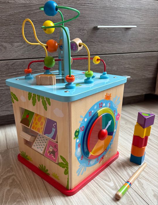 HAPE Мултифункционален дървен куб с активности