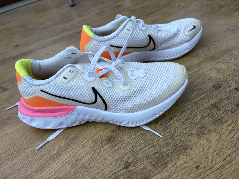 Маратонки на Nike оригинални