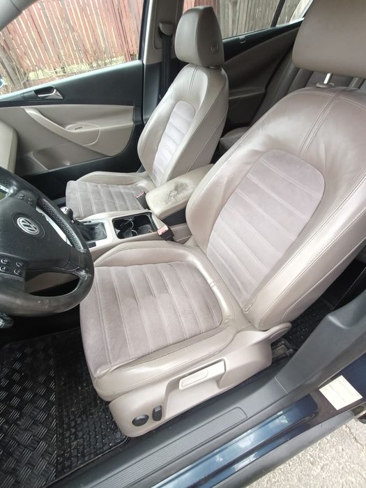 Vând Volkswagen Passat 2008