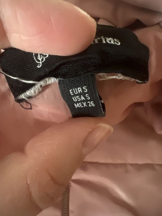 Осенняя куртка Stradivarius