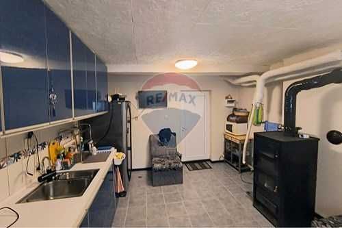 Продава се Тристаен апартамент в Велики Преслав - 78 кв.м за 1105 €/кв.м - Снимка #8