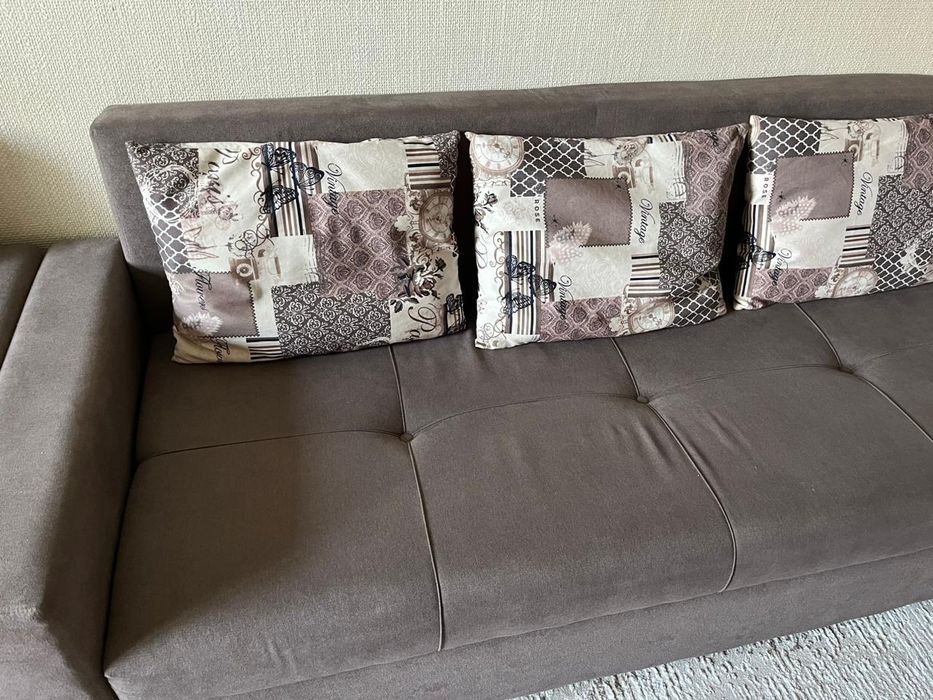 продаётся диван 2шт