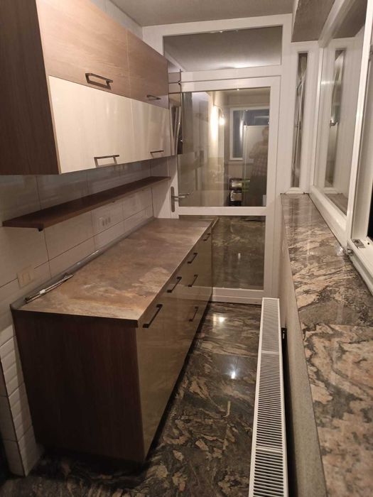 Inchiriez apartament 3 camere bloc nou, proprietar