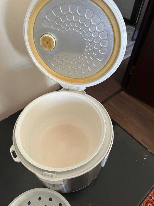 Продам мультиварку