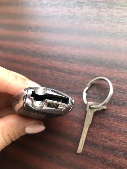 ключ от 221 мерседеса