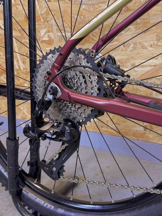 Bicicleta Electrica MTB Stoke Bosch nu Cube Trek Scott Specialized