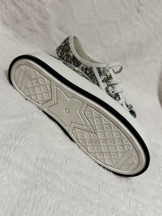 Кецове Dior с пеперуди