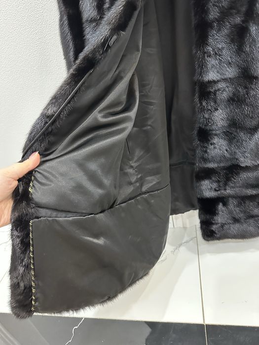 Продам норковую шубу