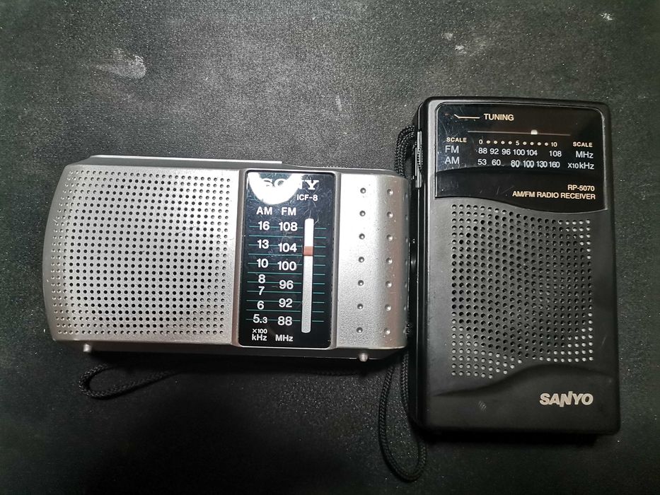 Radio Sony ICF-8 Sanyo RP-5070