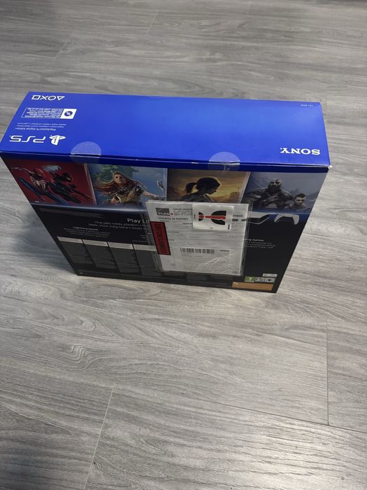 Playstation 5 Slim, Digital Edition, 1TB SSD + 2 контролера