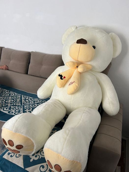 Продаю 2х метровый мишку