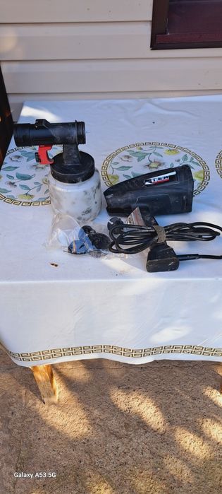 Трубодержатель , дробилка