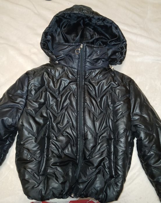 Дамско късо  зимно яке