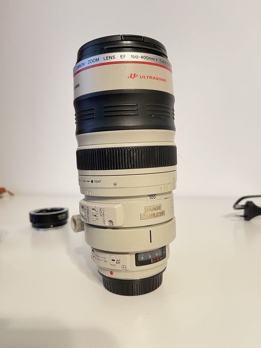 Canon EF 100-400mm f/4.5-5.6L IS USM
