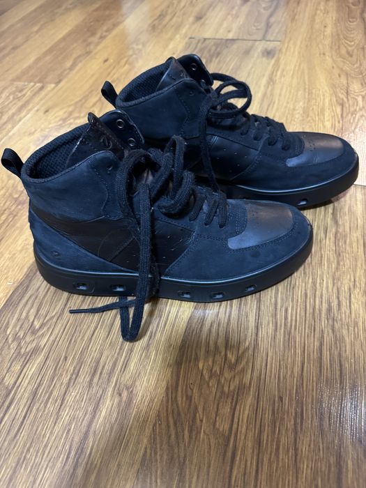 Продам ботинки Ecco